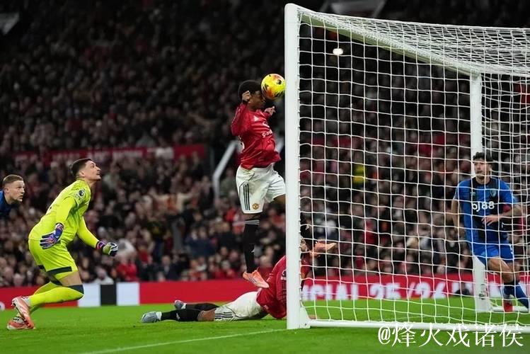 激战4-4！曼联连续4轮不败居第6：三大闪光点难掩两大隐患
